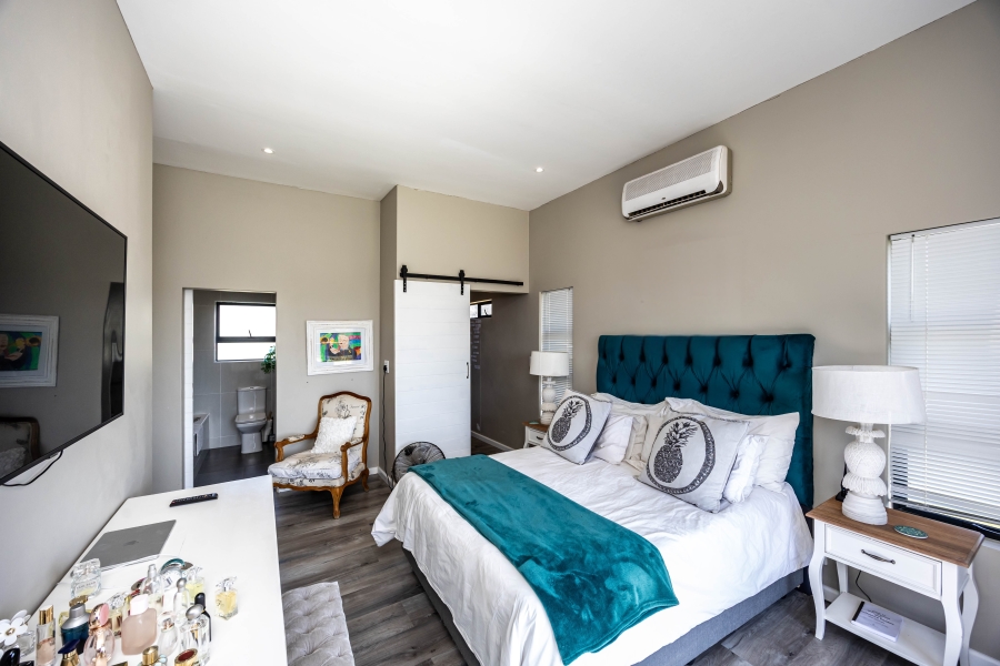 4 Bedroom Property for Sale in Four Seasons Eastern Cape